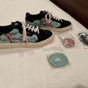 Adidas Arizona tea sneakers